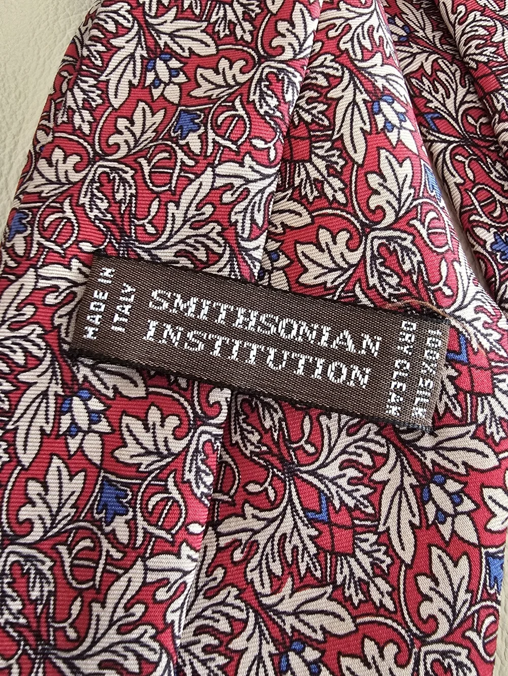 Smithsonian Institution Burgundy Leaf Print Men's Silk Necktie Museum Collection